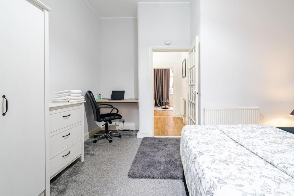 Appartement Stunning Ground Floor Flat In Southside. à Glasgow Extérieur photo